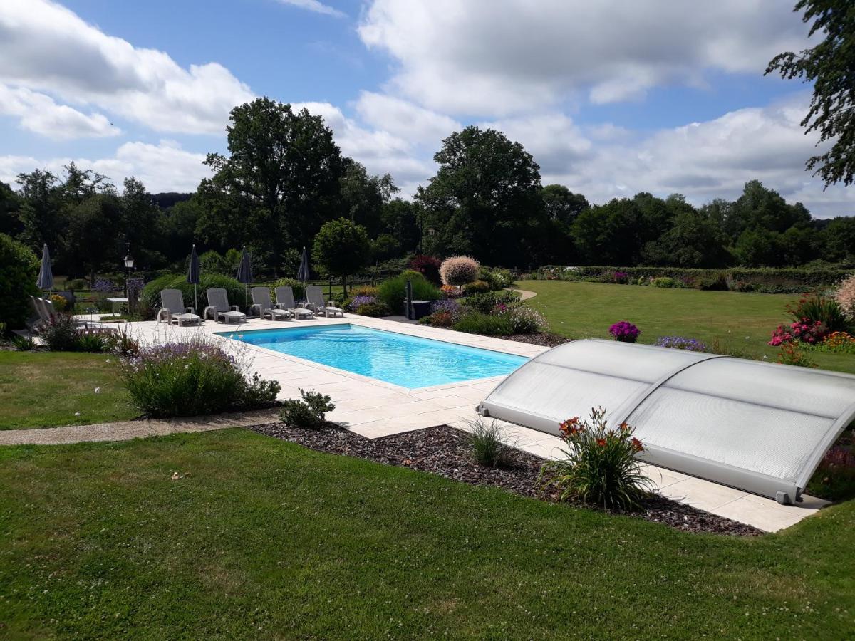 Gite De La Houssiere Joue-du-Bois Exteriör bild